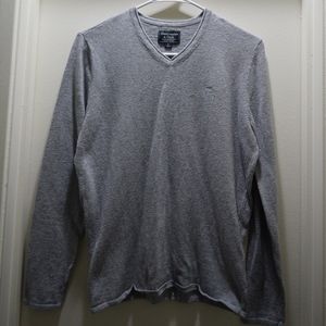 Grey v neck sweater